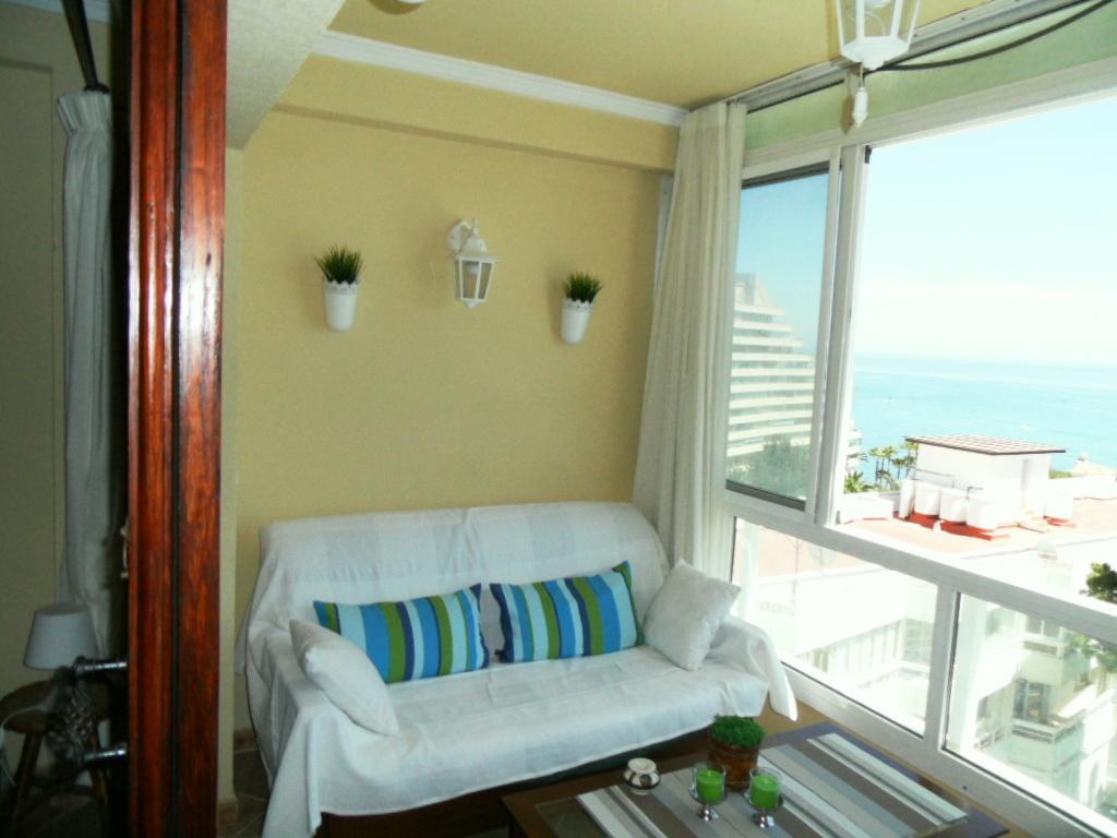 Apartamento Benalmadena Costa Apartment Ruang foto