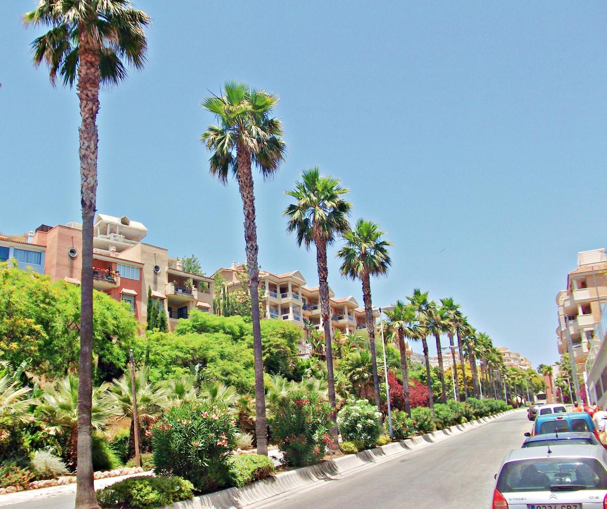 Apartamento Benalmadena Costa Apartment Bagian luar foto